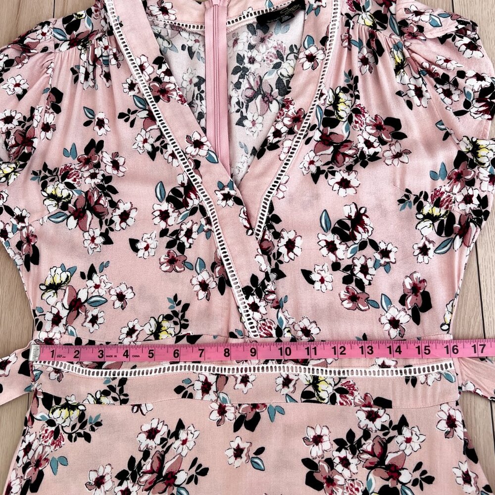 Suzanne Betro Light Pink Floral Short Sleeve Ladder Lace Trim Dress XL / Pin-Up - Picture 11 of 16